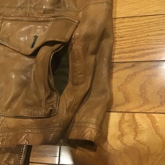Leather jacket - Picture 9 of 13